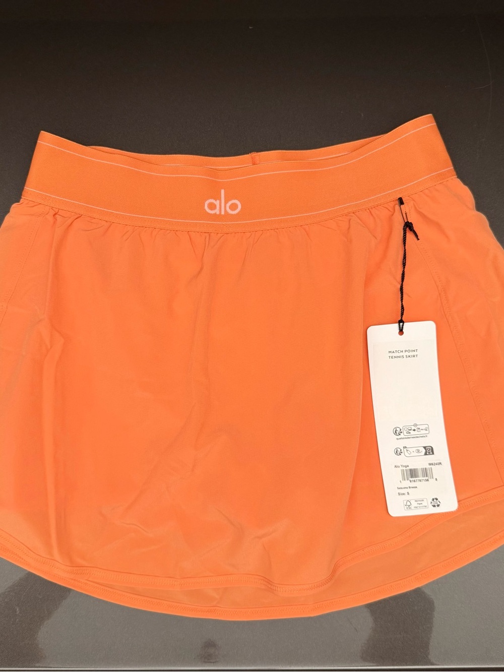 ALO Yoga Women's Tangerine Match Point Skirt